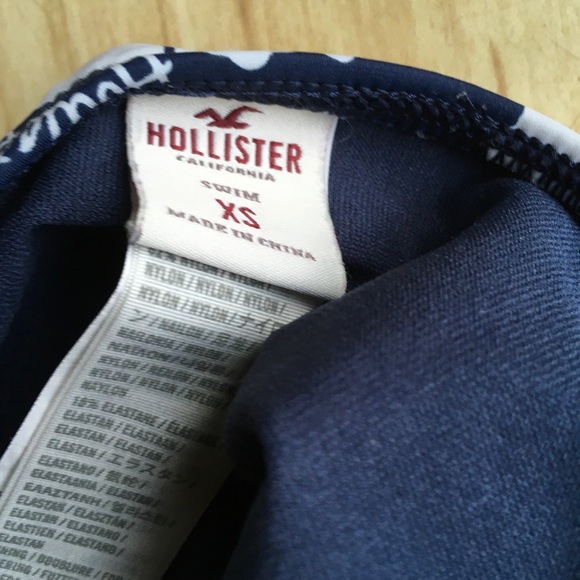 Hollister Bikini Bottoms - Picture 3 of 5